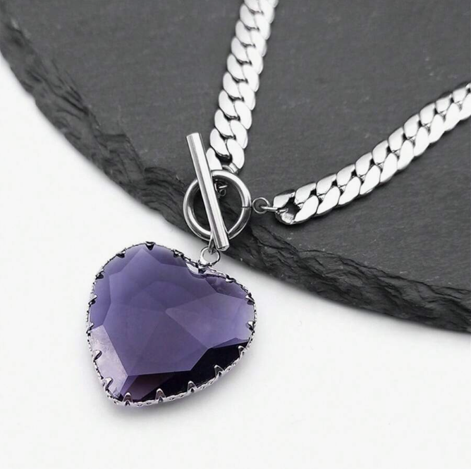 Heart Glass Pendant Choker